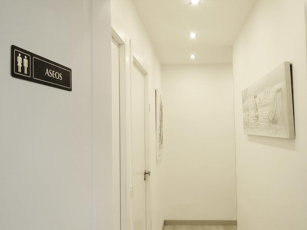 Pension Mayte Pamplona Bagian luar foto